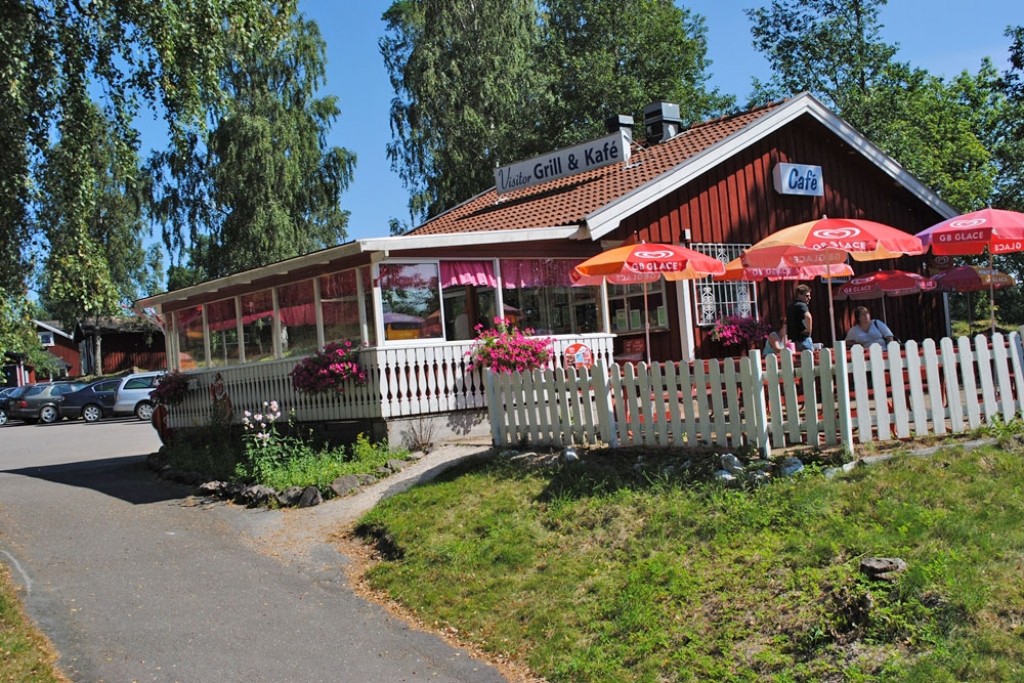 The Visitor Grill & Café