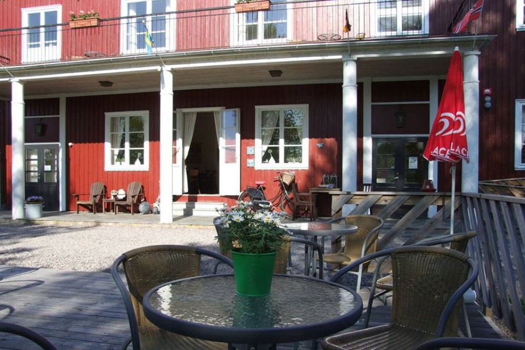 Skålleruds Gård